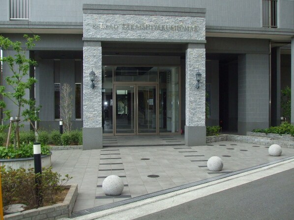 エスリ－ド堺市役所前(704)の物件外観写真